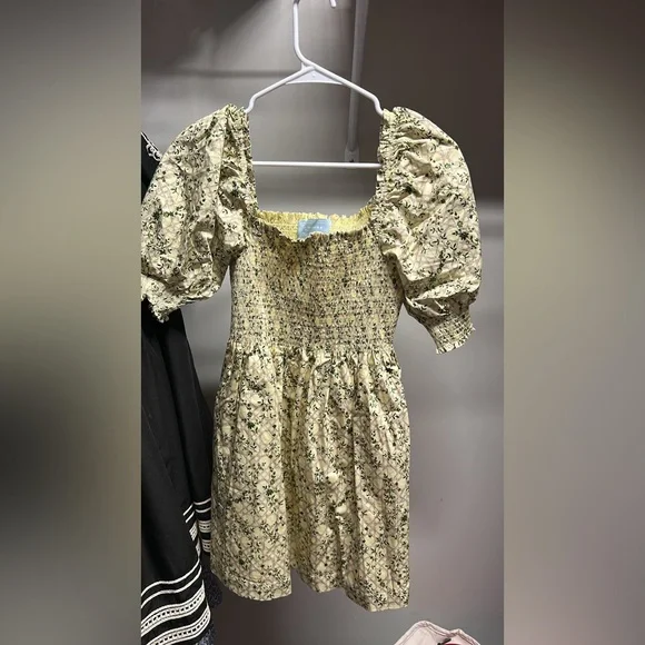 Hill House - Picture 1 of 1